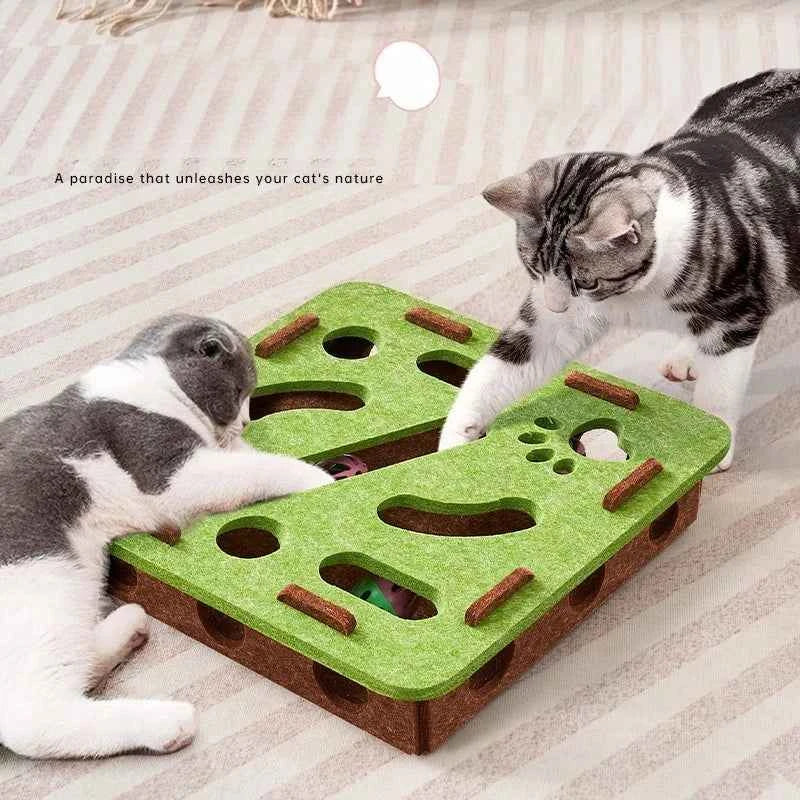 Cat Puzzle Toy with Sisal Scratching Post