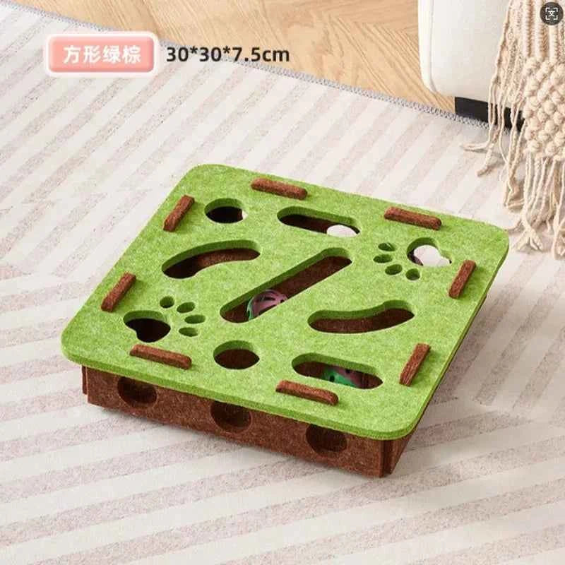 Cat Puzzle Toy with Sisal Scratching Post
